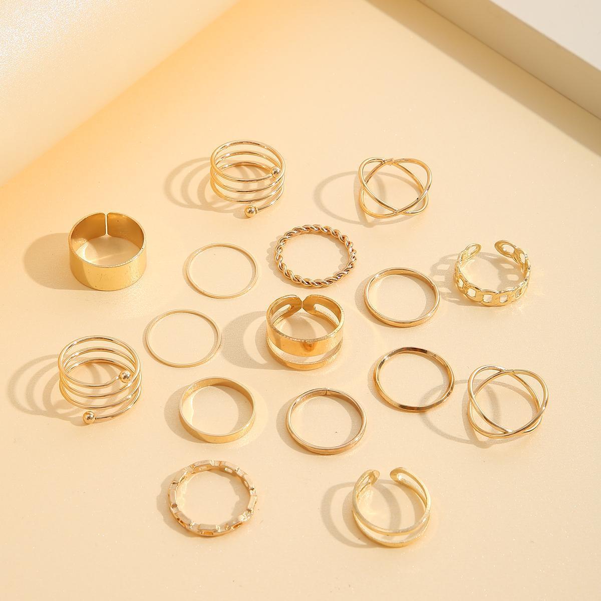 Damen Schmuckring-Set mit vielfältigen, modernen Designs Shop Nory