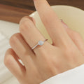 Damen eleganter Ring mit funkelndem Herzanhänger Shop Nory