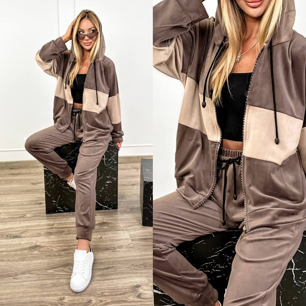 Damen kuscheliger Velours-Zweiteiler Trainingsanzug mit Reißverschluss-Kapuze und hochgeschnittener Jogger Shop Nory