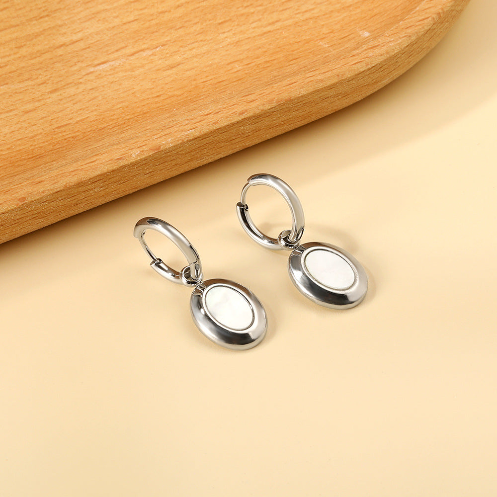 Damen Hängende Ohrringe mit stilvollen, runden Anhängern aus hochwertigem Gold Shop Nory