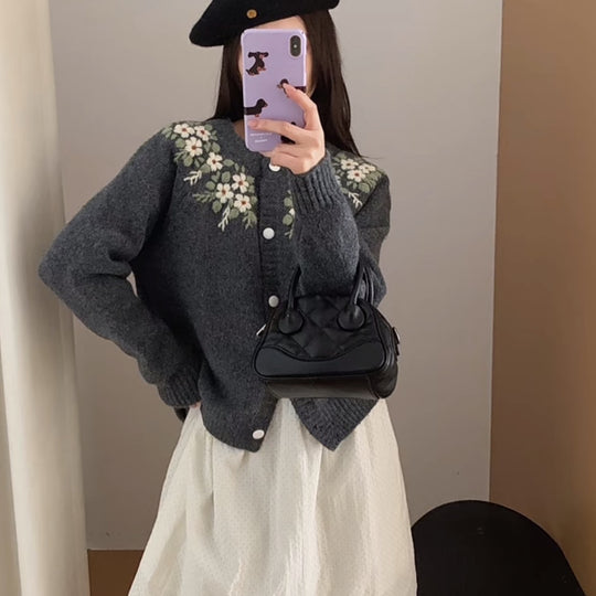 Damen Eleganter Strickpullover mit Blumenmuster Shop Nory