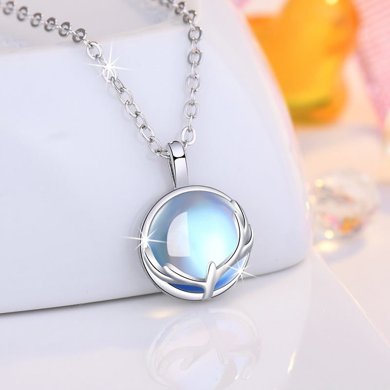 Damen Halskette mit stilvollem Cabochon-Anhänger und erlesenem Leaf-Design Shop Nory