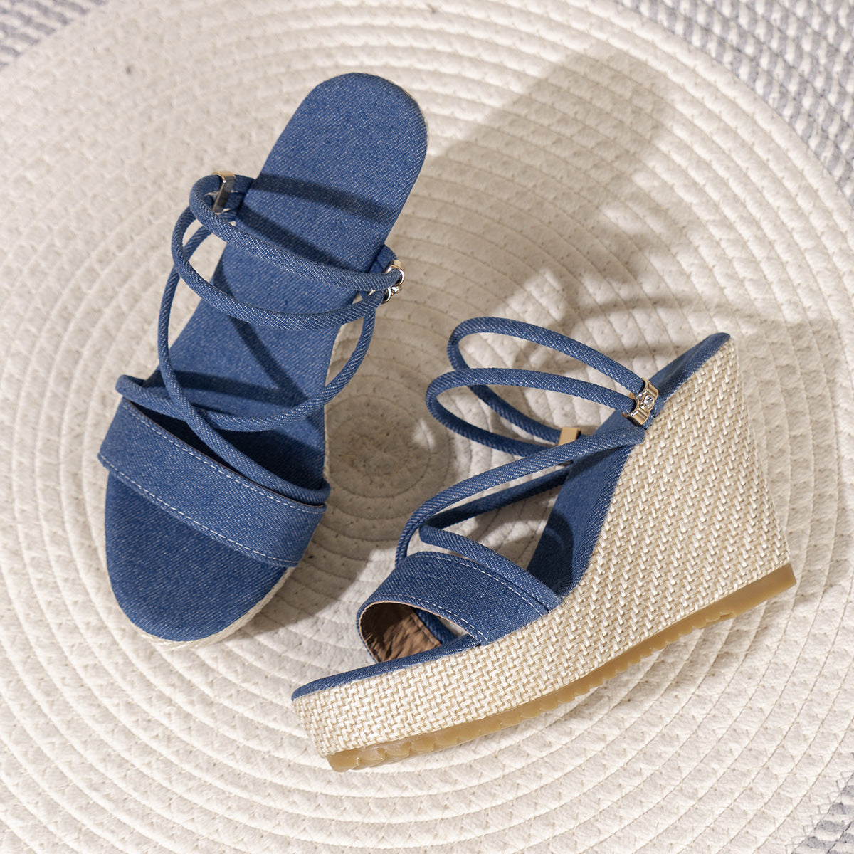 Damen Wedge-Pantoletten mit geflochtenem Absatz