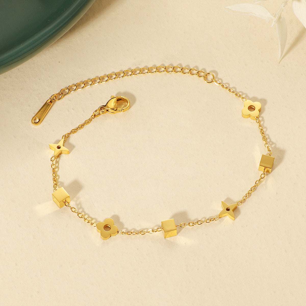 Damen modische Fußkette mit geometrischen Anhängern Shop Nory