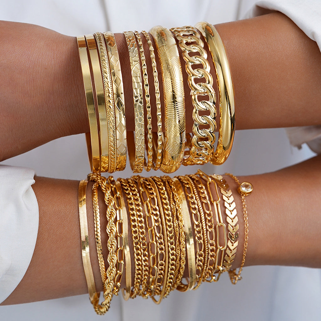 Damen Armband-Set mit luxuriösen und variierenden Designs Shop Nory