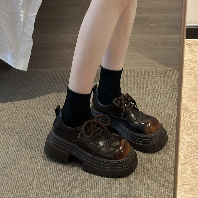 Damen modische Schnürschuhe mit rutschfester Sohle und innovativem Design