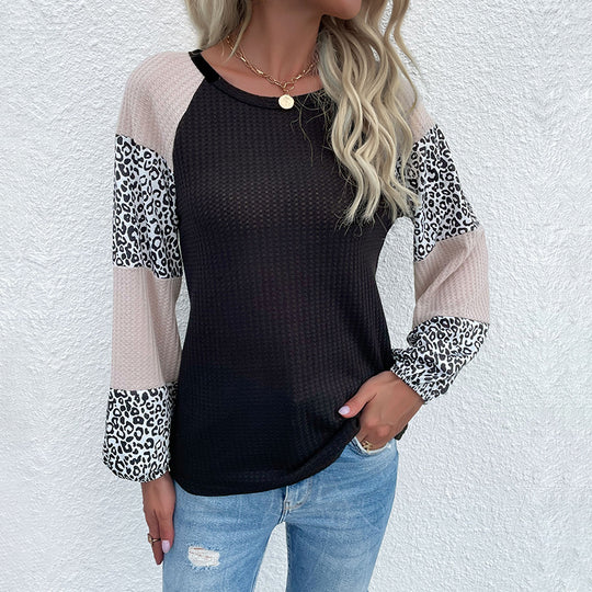 Damen Raglan-Langarmshirt aus Waffeljersey mit Colorblock-Ärmeln und Leoparden-Details Shop Nory