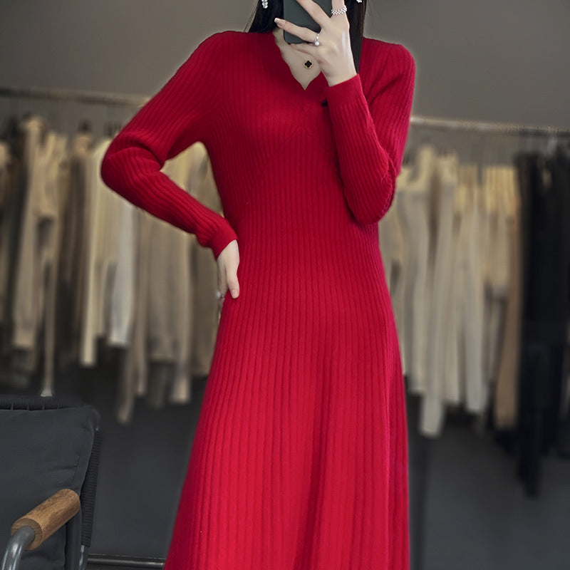 Damen Langes geripptes Strickmidikleid mit taillierter Silhouette und A‑Linien-Rock Shop Nory