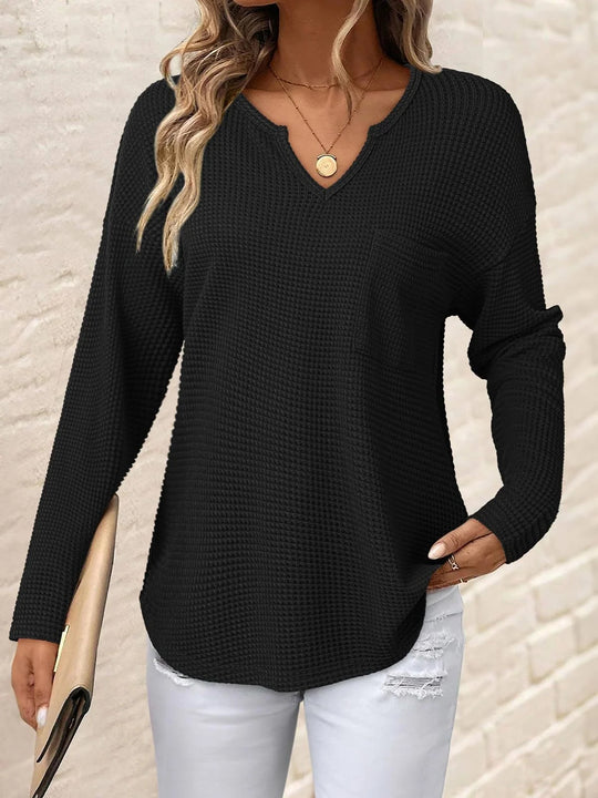 Damen Waffelstrick-Longsleeve mit V-Notch, Brusttasche und legerer Oversize-Passform Shop Nory