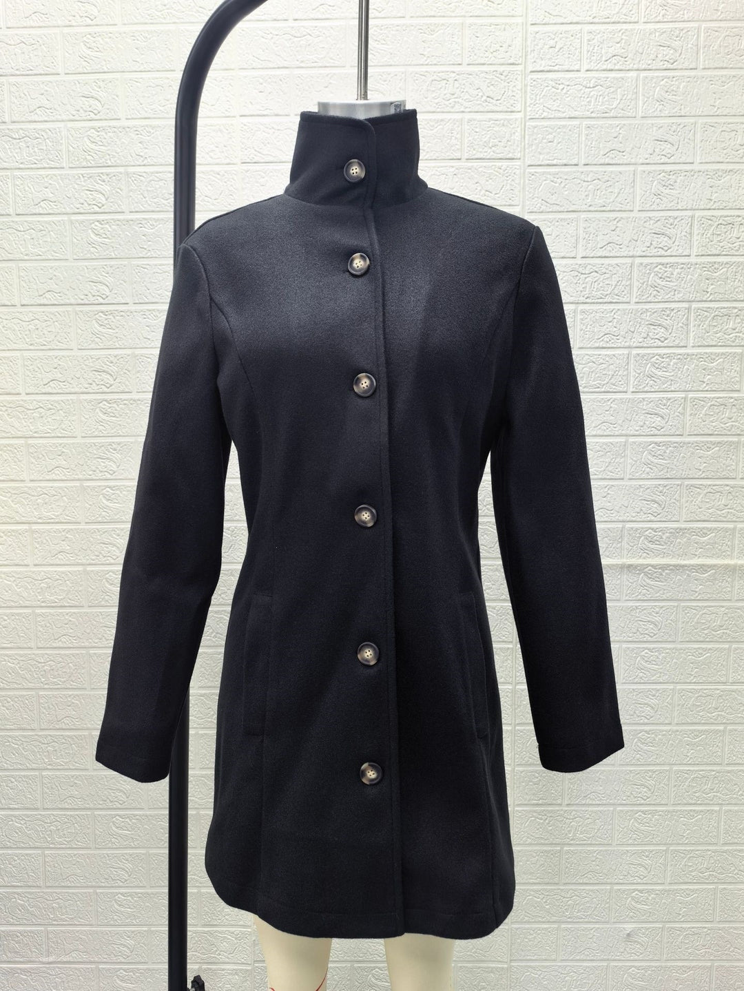Damen Taillierter Wollmix-Mantel mit Stehkragen, durchgehender Knopfleiste und A‑Linien-Silhouette Shop Nory