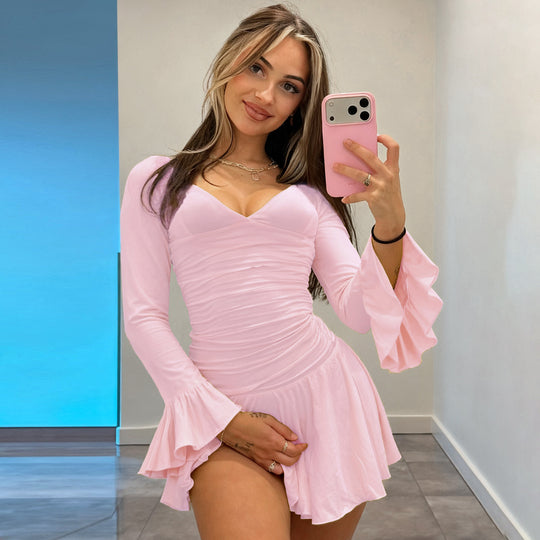 Damen nan tailliertes V-Ausschnitt Skaterkleid mit geraffter Taille und Volantärmeln Shop Nory