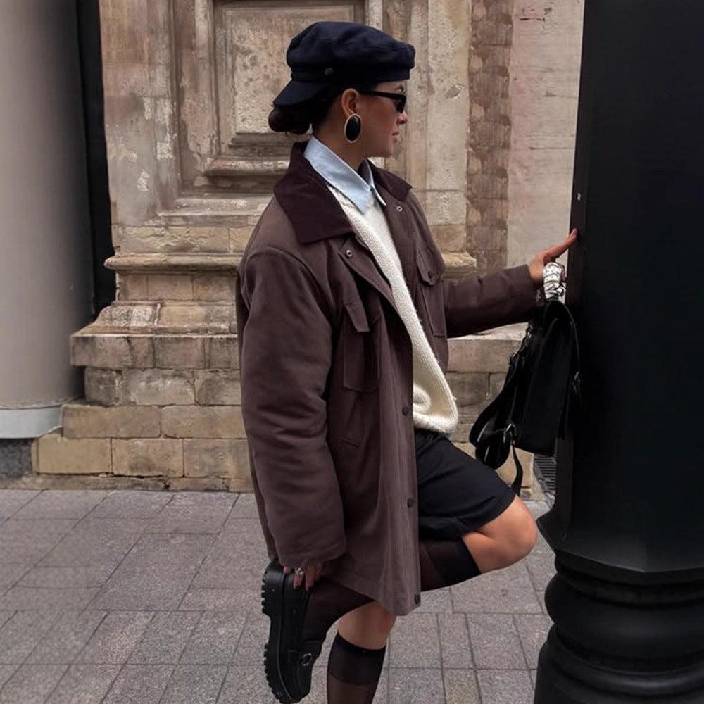 Damen Boxy-Utility-Kurzmantel mit kontrastkragen und aufgesetzten Pattentaschen Shop Nory