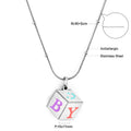 Damen personalisierte Würfel-Halskette aus Edelstahl mit bunten Buchstaben Shop Nory