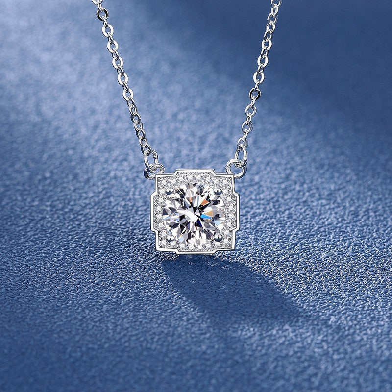 Damen Funkelnder Verlobungsring mit quadratischem Zirkonia-Besatz Shop Nory