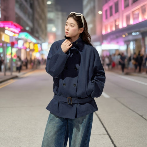 Damen Kurztrenchcoat mit taillierendem Gürtel und doppeltreiher Knopfleiste Shop Nory