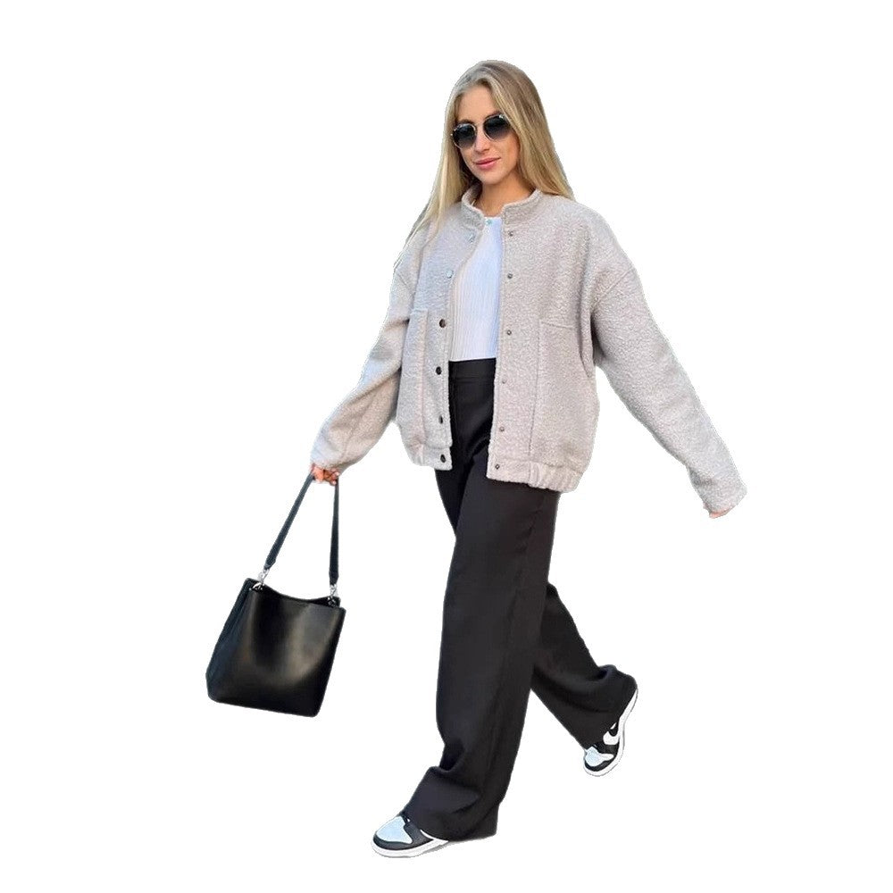 Damen Teddy-Fleece Bomberjacke im Boxy-Cut mit Druckknopfverschluss und aufgesetzten Taschen Shop Nory