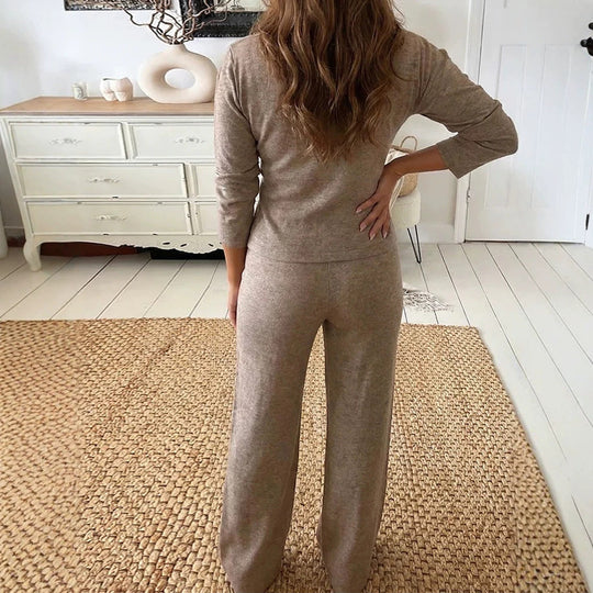 Damen Feines Strick-Set mit tailliertem Knopf-Cardigan und weitem Palazzo-Hose Shop Nory