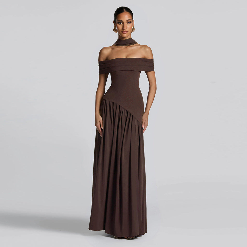 Damen Abendkleid mit schickem Schulterfreies Design und hohem Schlitz