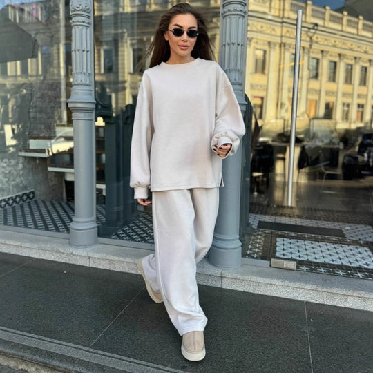 Damen Weiches Oversized-Strick-Loungewear-Set mit legerem Rundhals-Pullover und weiter Komforthose Shop Nory