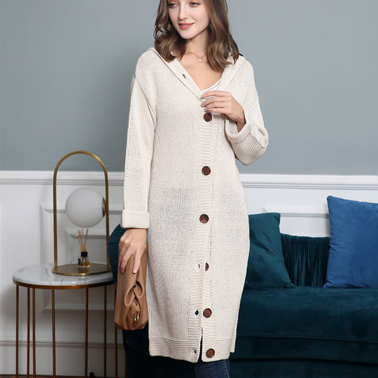 Damen Kapuzen-Longcardigan aus mitteldickem Rippstrick mit durchgehender Knopfleiste und lockerem Oversize-Schnitt Shop Nory