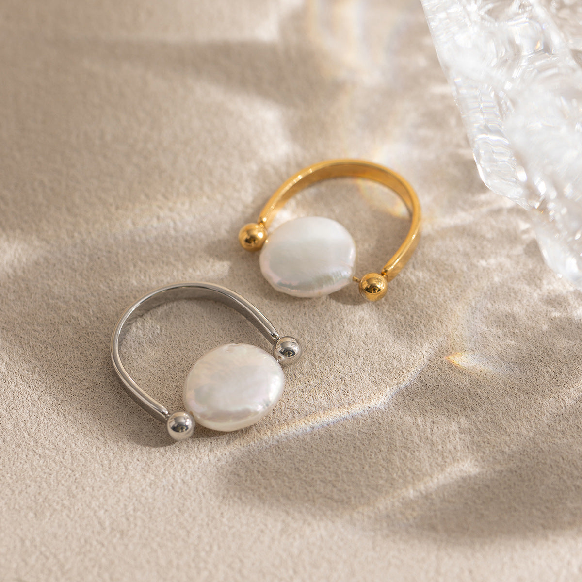 Damen Eleganter Ring mit Perlmutt-Design und hypoallergenen Eigenschaften Shop Nory
