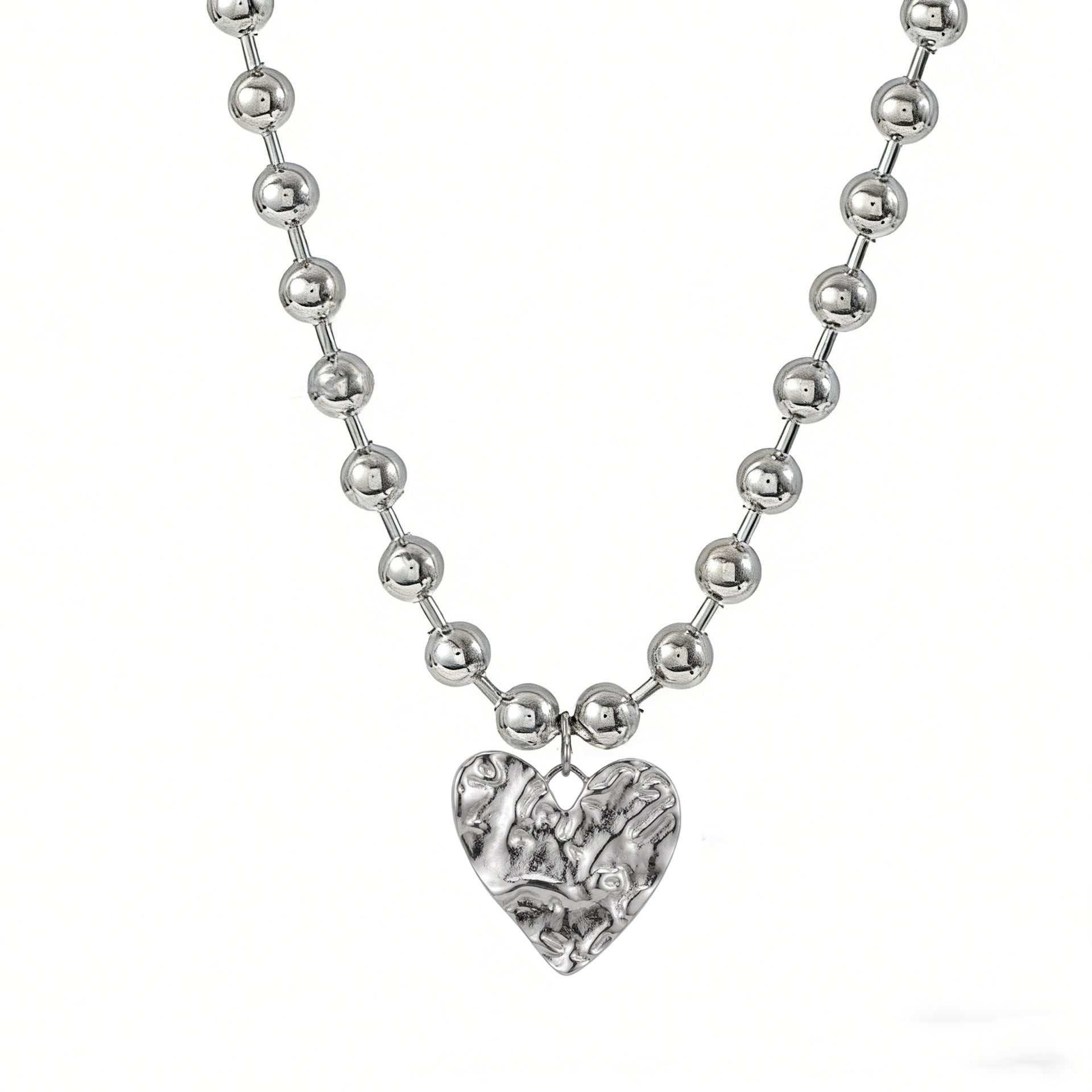 Damen Halskette mit einzigartigem Herzanhänger und glänzenden Perlen Shop Nory