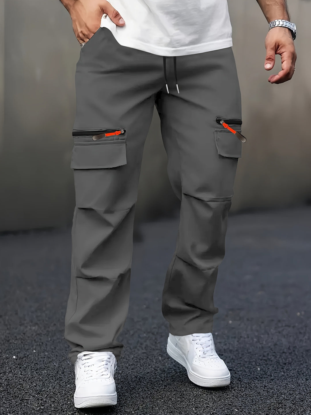 Herren Cargo-Jogginghose mit Multifunktionstaschen, Tunnelzug & Reißverschlüssen Shop Nory