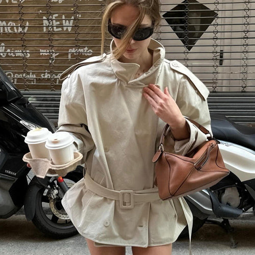 Damen Kurztrenchcoat aus Baumwollmix mit Taillengürtel & Schulterklappen Shop Nory