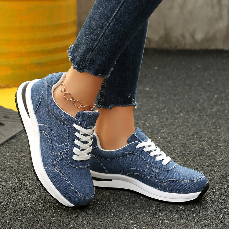 Damen leichte Sneaker im Jeanslook mit gepolstertem Komfortfußbett, stoßdämpfender EVA-Zwischensohle und profiliertem Laufsohlen-Design Shop Nory