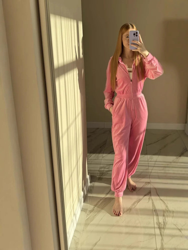 Damen Velours Jumpsuit mit Kapuze, Reißverschluss und tailliertem Gummibund Shop Nory