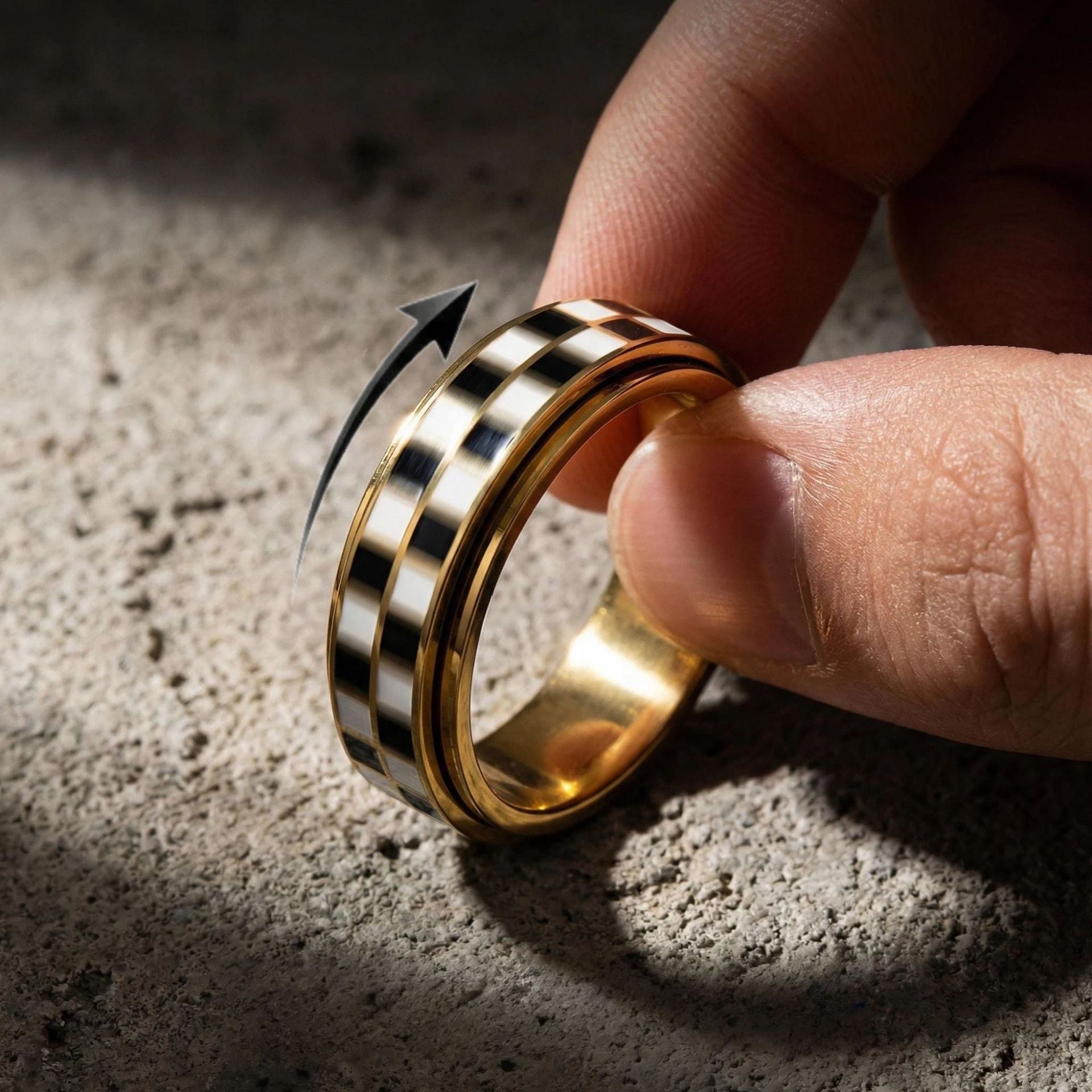 Herren Ring mit modernem Schachbrettmuster Shop Nory