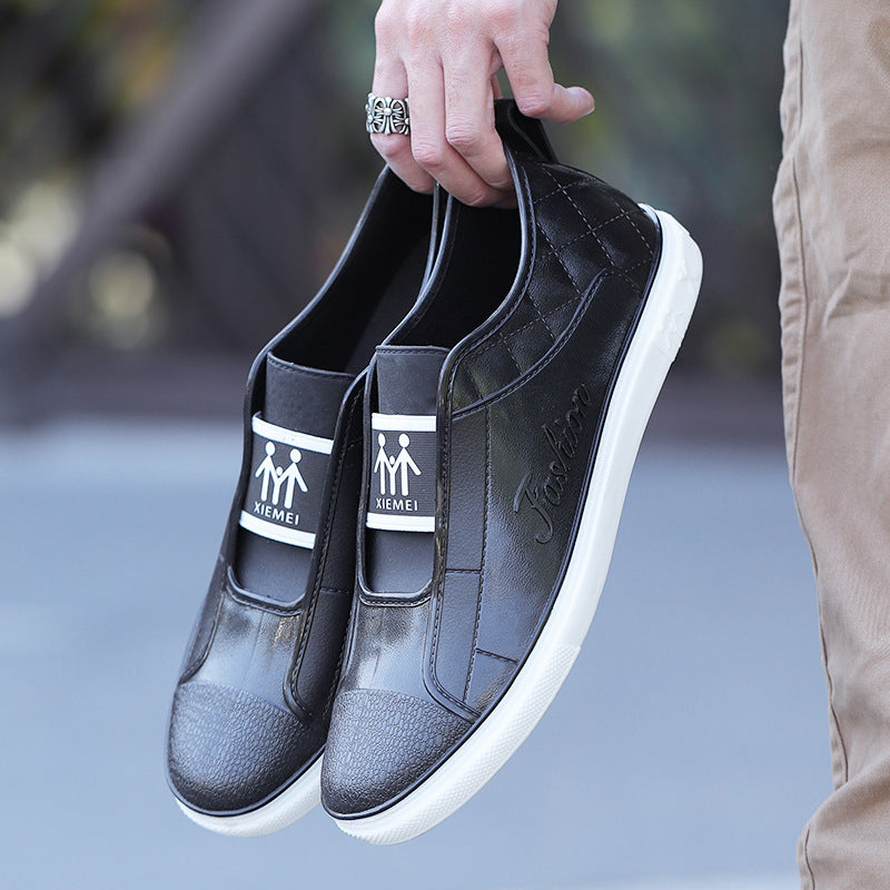 Damen Lässige Slip-On Sneaker in Lederoptik mit gesteppter Fersenpartie und kontrastierter Gummisohle Shop Nory