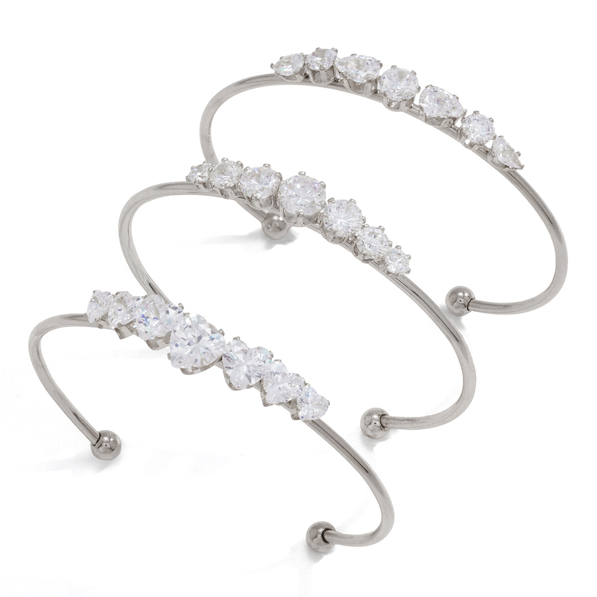 Damen Offenes Armband mit funkelnden Kristallakzenten und hypoallergenem Edelstahl Shop Nory