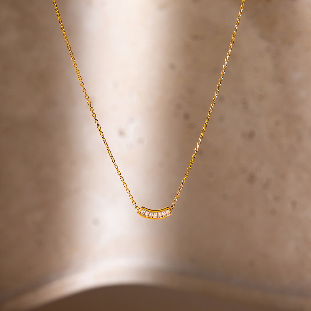 Damen Halskette mit funkelndem Zirkonsteindesign Shop Nory