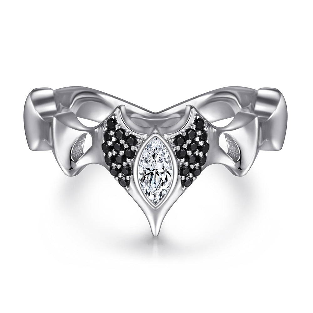 Damen Schmuckset mit funkelndem Kristallring, eleganten Ohrringen und stilvollem Anhänger Shop Nory