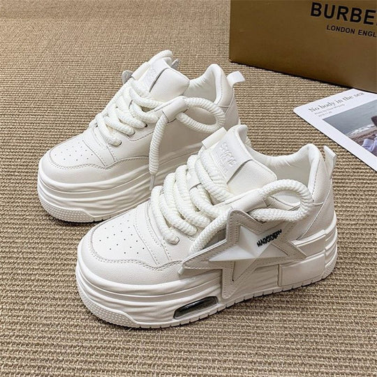 Damen Plateau-Sneaker mit modischem Sternen-Design und dämpfender Sohle