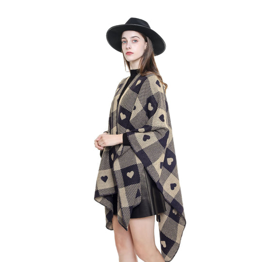 Damen Capeponcho aus Jacquardstrick mit Herz-Allover und offener Front Shop Nory