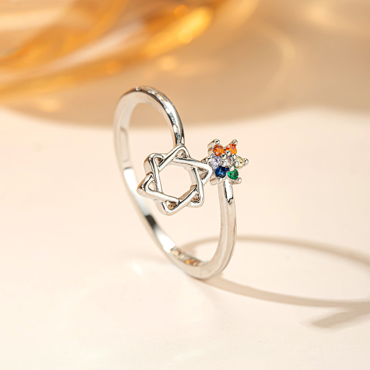 Damenring mit floralem und buntem Kristalldesign Shop Nory