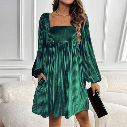 Damen Plissiertes Samt-Babydollkleid mit quadratischem Ausschnitt, Ballonärmeln und Eingrifftaschen Shop Nory