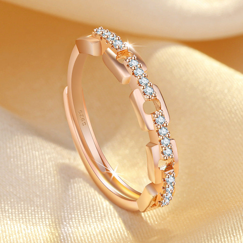 Damen Eleganter Ring aus hochwertigem 925er Silber mit funkelndem Zirkonia-Besatz Shop Nory