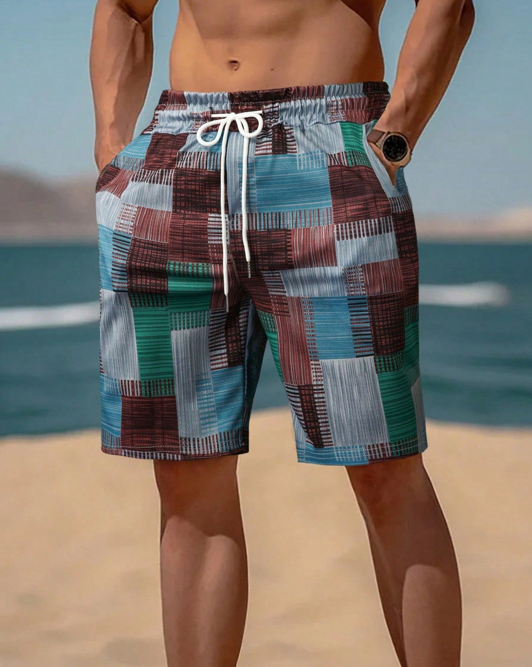 Herren stylische Bade-Shorts mit modernem Graphikmuster
