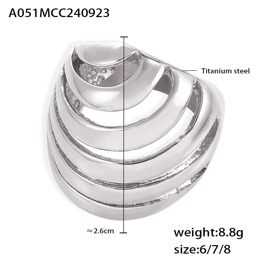 Damenring mit geometrischem Wellenmuster aus Titanstahl Shop Nory