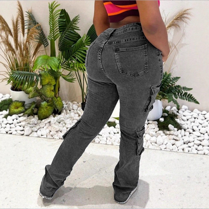 Damen Hochgeschnittene Cargo-Jeans mit mehreren Pattentaschen und ausgefranstem Saum Shop Nory