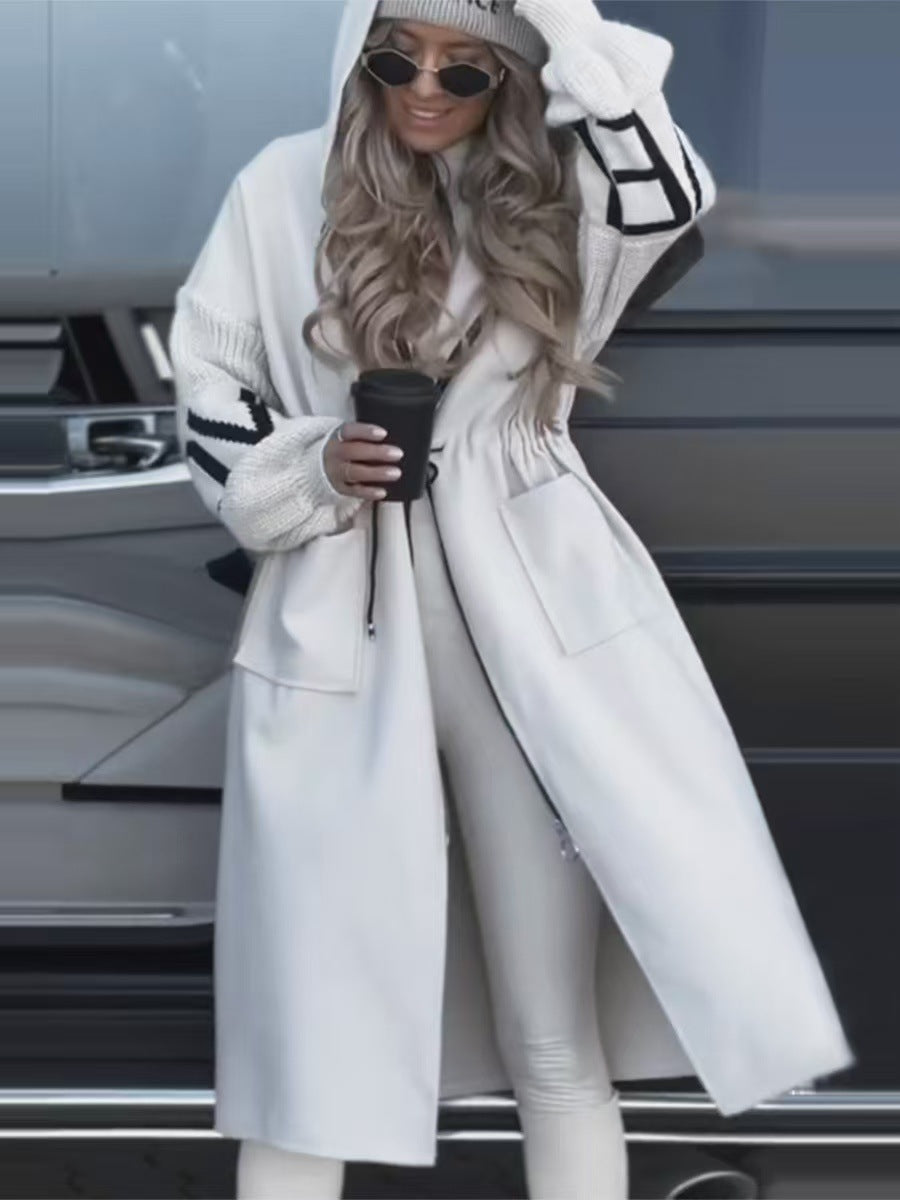 Damen nan Kapuzenmantel mit oversized Schnitt, gestrickten Ärmelbündchen und aufgesetzten Taschen Shop Nory