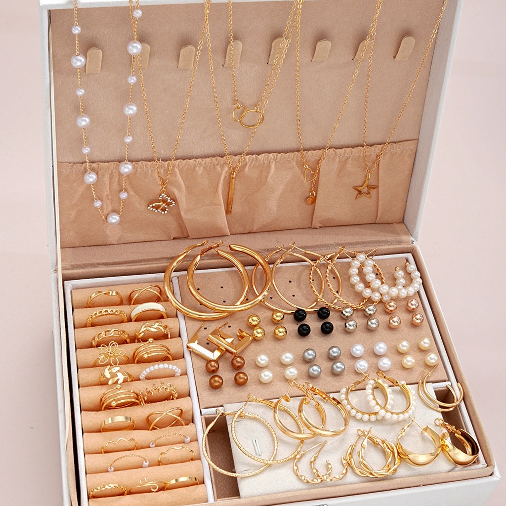 Damen Schmuckset mit vielfältigen Anhängern und eleganten Details Shop Nory