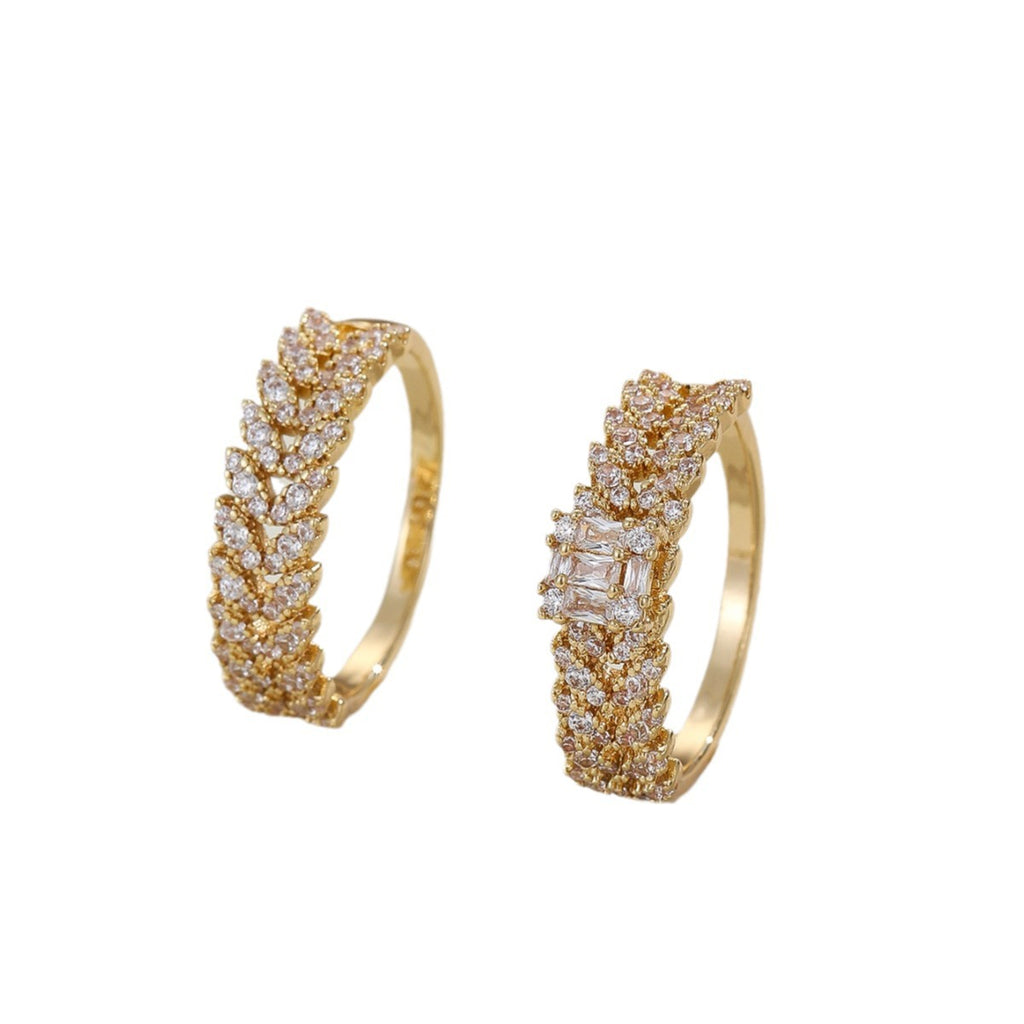 Damen Zarter und glanzvoller Ring mit funkelnden Zirkonia Shop Nory