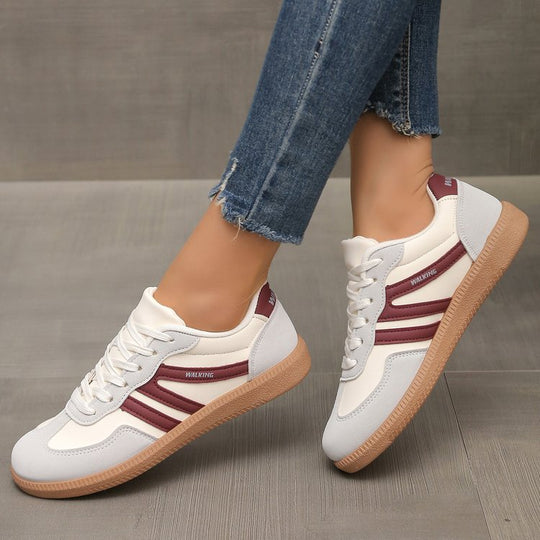 Damen Retro-Sneaker mit Veloursleder-Optik, gepolstertem Komfortfußbett und profilierter Gummilaufsohle Shop Nory