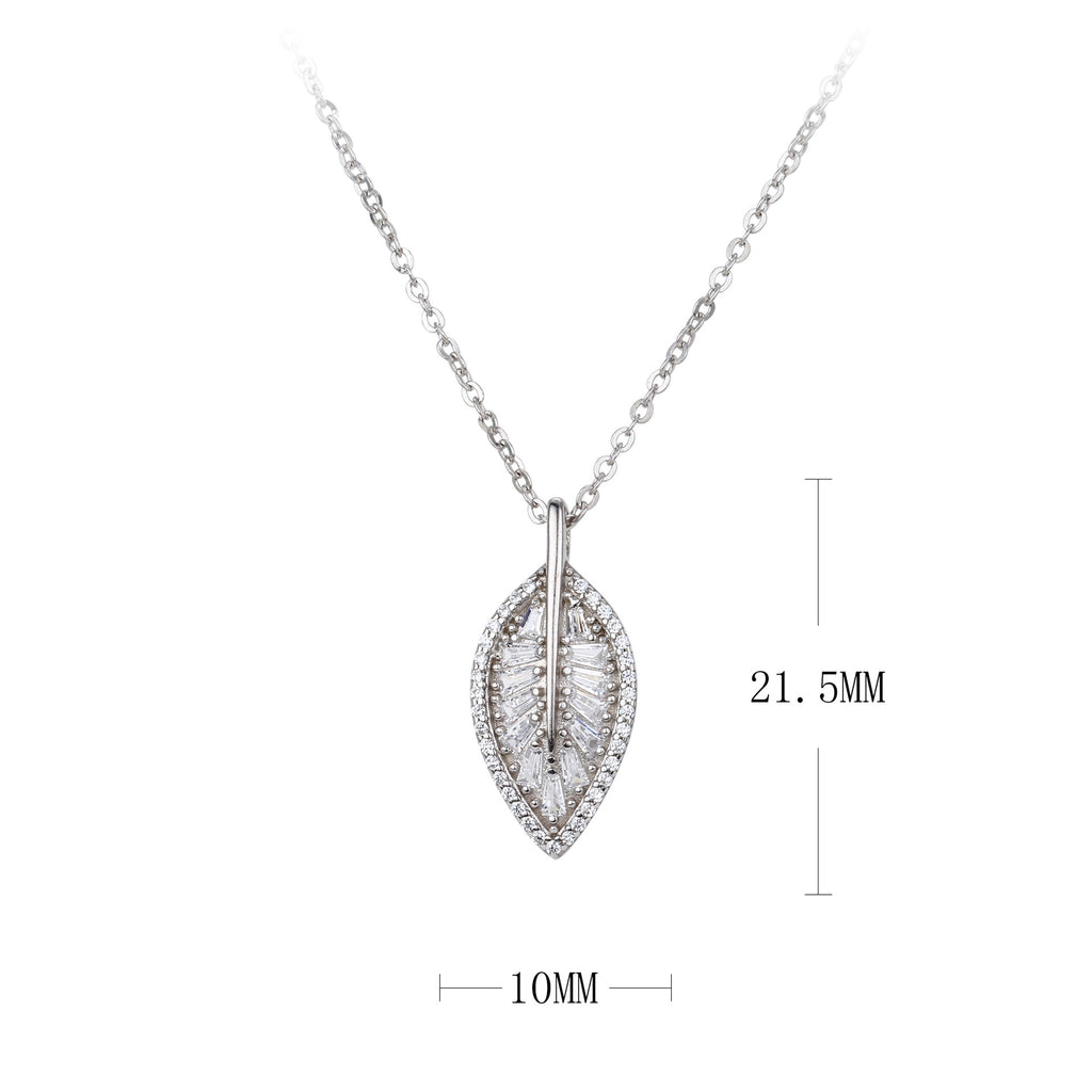 Damen Halskette mit elegantem Blattanhänger und funkelndem Zirkonbesatz Shop Nory