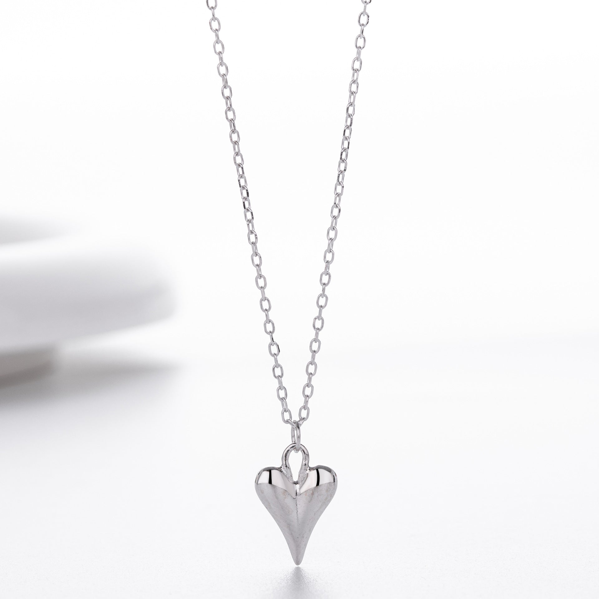Damen Halskette mit herzförmigem Anhänger aus hochwertigem 925 Sterlingsilber Shop Nory