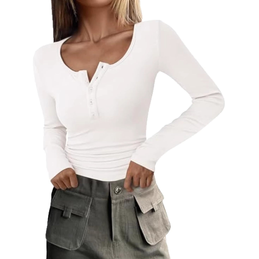 Damen Langärmeliges Rippshirt mit Henley-Knopfleiste und taillierter Passform Shop Nory